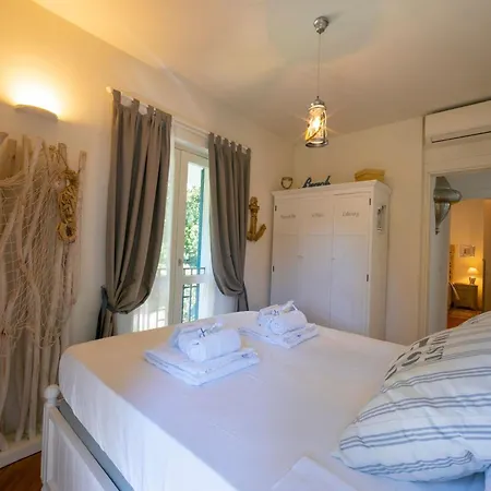 Villa Victor 100m From Sea - Happy Marina di Massa